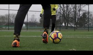 足球过人技巧教学 足球过人技巧教学